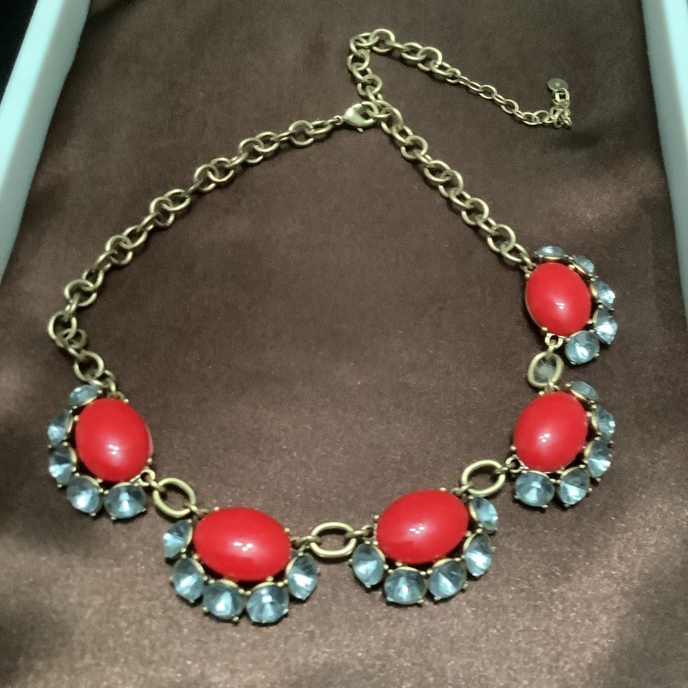 Stella & Dot statement necklace like new